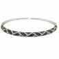 Brazalete de oro blanco de 14 kts con diamantes negro y blancos Brazalete de oro blanco de 14 kts con diamantes negro y blancos