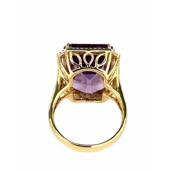 SORTIJA AMATISTA Y DIAMANTES MONTADO EN ORO AMARILLO 18CTS