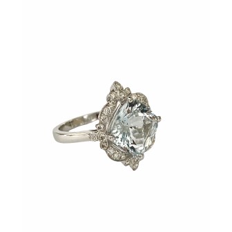 SORTIJA DE AGUAMARINA Y DIAMANTES