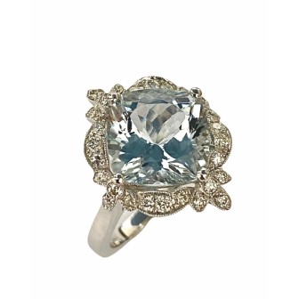 SORTIJA DE AGUAMARINA Y DIAMANTES