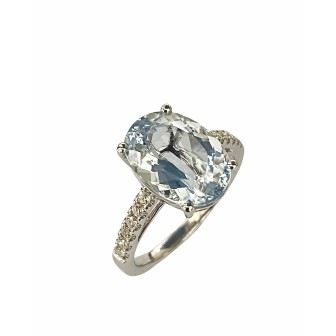 SORTIJA DE AGUAMARINA Y DIAMANTES