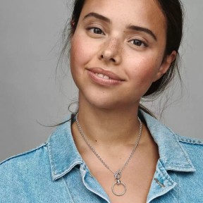 Collar con Colgante O Pandora en forma de T