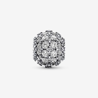 Charm Redondo Brillante en Pavé