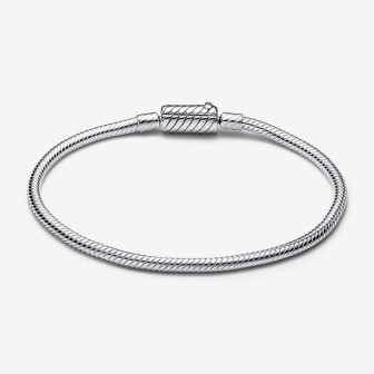Pulsera Pandora Moments Cadena de Serpiente con Cierre Deslizante Magnético