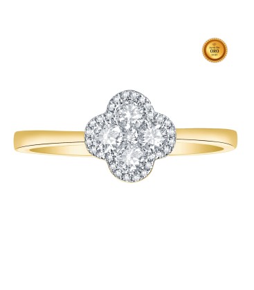 FLOWER RING WITH WHITE DIAMONDS