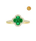 RING IN 18KT GOLD WITH EMERALDS AND WHITE DIAMONDS