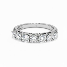 18 kts white gold ring with diamonds
