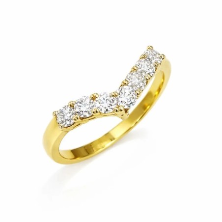 V-shaped diamond ring 7 diamonds in 18k yellow gold