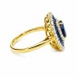 Anillo de Oro Amarillo de 18K con Zafiro Azul y Diamantes Blancos Naturales Anillo de Oro Amarillo de 18K con Zafiro Azul y Diamantes Blancos Naturales