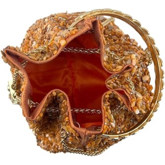 Bolso de fiesta naranja con pedrería y cadena dorada