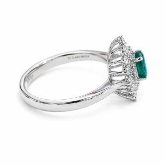 18K White Gold Ring with Natural Emerald and Diamonds | Exclusive Elegance