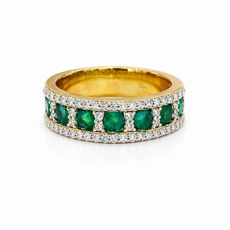 18K Yellow Gold Emerald and Diamond Ring – Elegant Wedding Band