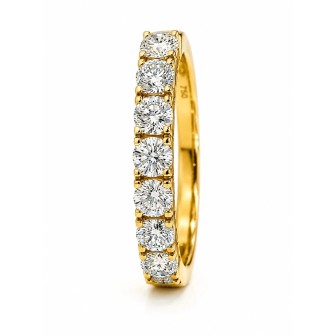 Diamond wedding band