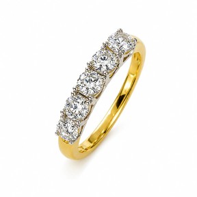 Diamond wedding band