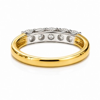 Diamond wedding band