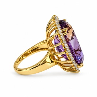 Sortija de Ametrina y diamantes montado en oro amarillo 18 cts.