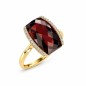 SORTIJA GRANATE Y DIAMANTES MONTADO EN ORO AMARILLO 18CTS SORTIJA GRANATE Y DIAMANTES MONTADO EN ORO AMARILLO 18CTS