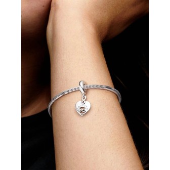 'Friends Forever' Heart Pendant Charm .  799294C01
