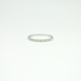 Sortija de oro blanco 18 kts con diamantes