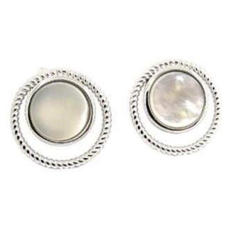 Pendientes con nacar de plata de ley  con baño de rodio