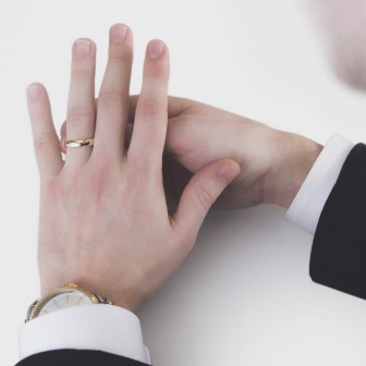 ALIANZA DE ORO MEDIA CAÑA CLASICA 4MM