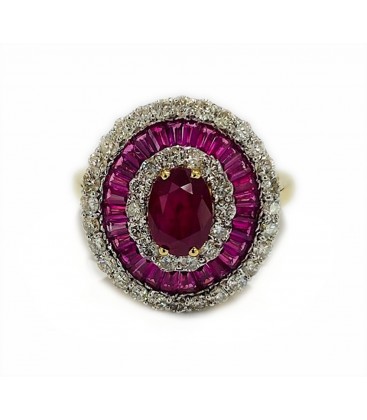 18 KTS BICOLOR GOLD RING WITH RUBY AND DIAMONDS