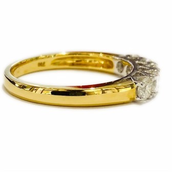 Diamond wedding band