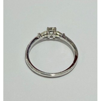 SORTIJA DE DIAMANTES BLANCOS