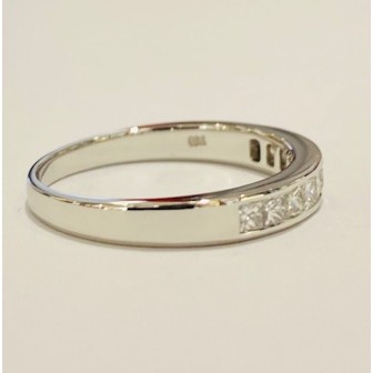 Sortija alianza de diamantes