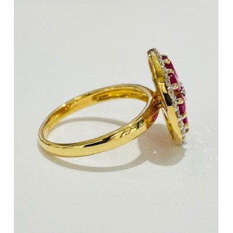 SORTIJA DE ORO BICOLOR DE 18 KTS CON RUBÍ Y DIAMANTES