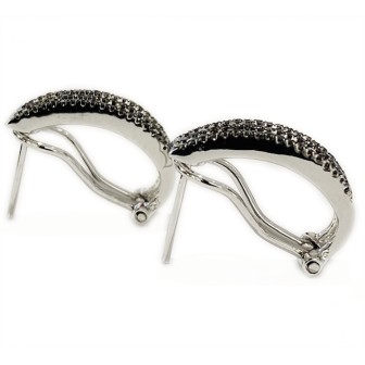 14 KTS WHITE GOLD EARRINGS WITH BLACK AND WHITE DIAMONDS