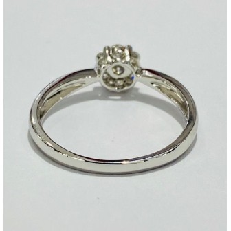 Sortija de diamantes en oro blanco