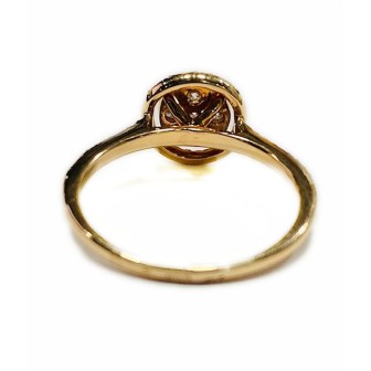 14 kts rose gold ring with diamonds