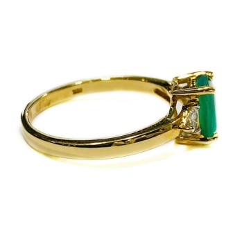 Sortija de esmeraldas y diamantes