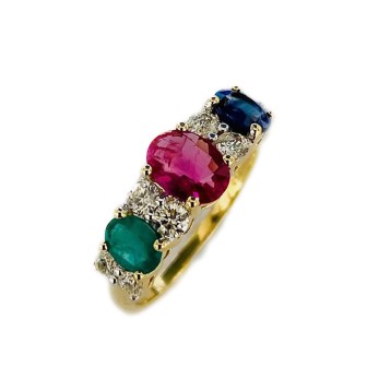 SORTIJA DE ORO DE 18 KTS CON RUBI, ZAFIRO Y ESMERALDA CON DIAMANTES