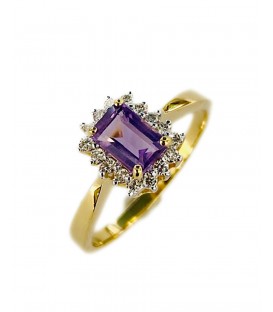 RING OF AMEYTHYST AND DIAMONDS