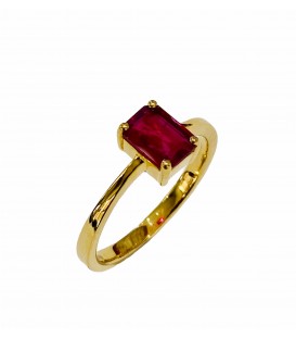 18KT GOLD RING WITH RUBY