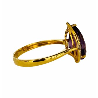 SORTIJA AMATISTA Y DIAMANTES MONTADO EN ORO AMARILLO 18CTS